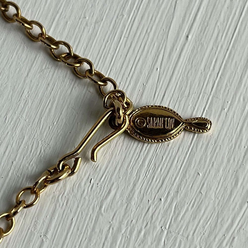 Vintage 1970’s Sarah Coventry Signed Desert Flower Pendant Necklace - Picture 2 of 16